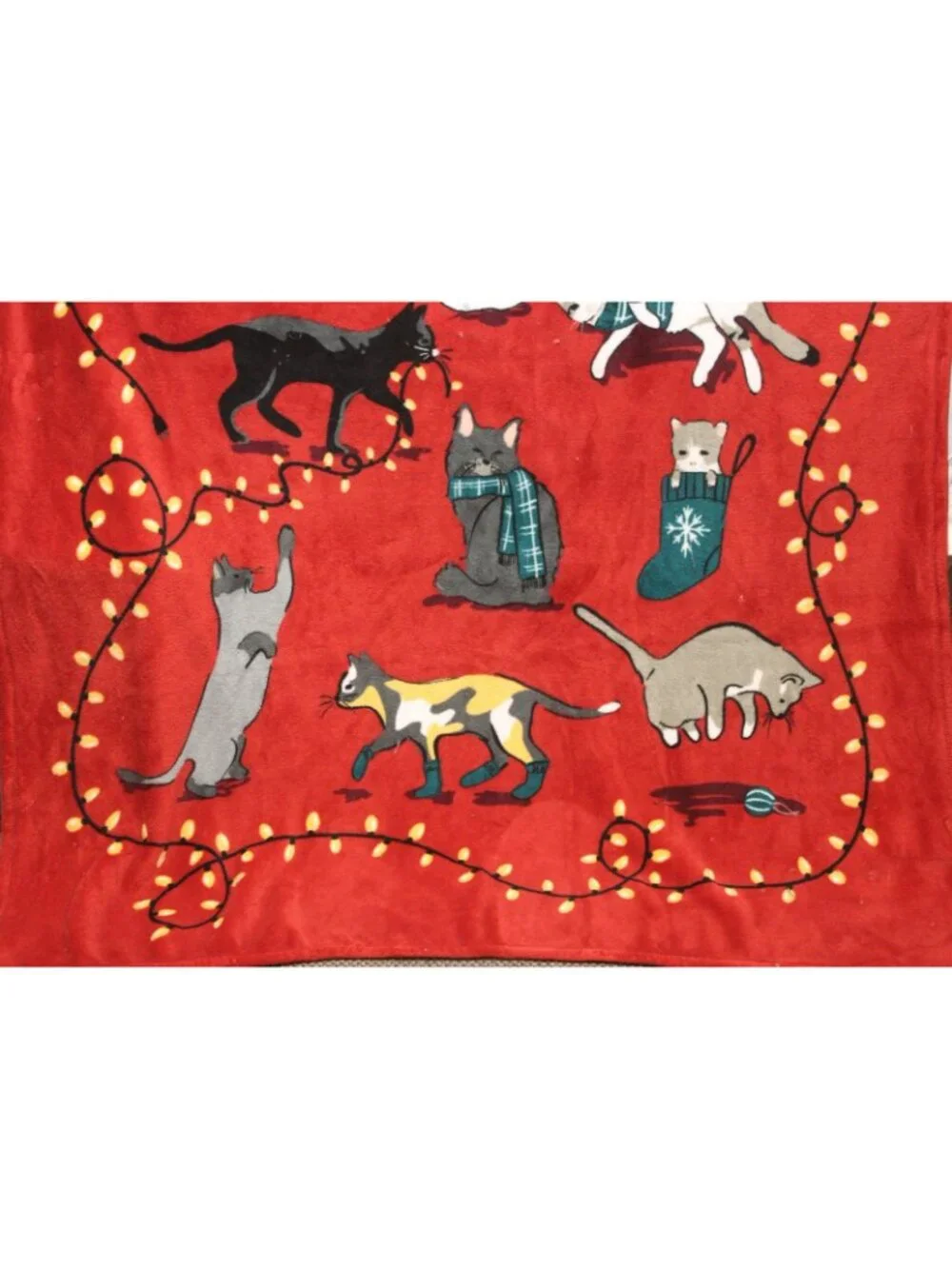 Vera Bradley Christmas cat Plush Soft Fleece Throw Blanket Holiday Lights Red